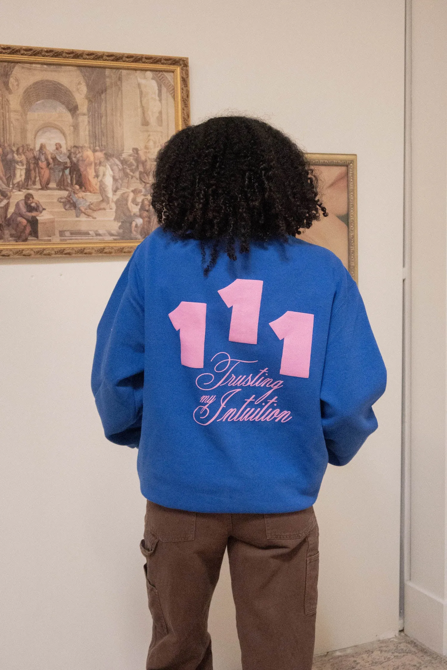 111 - Crewneck