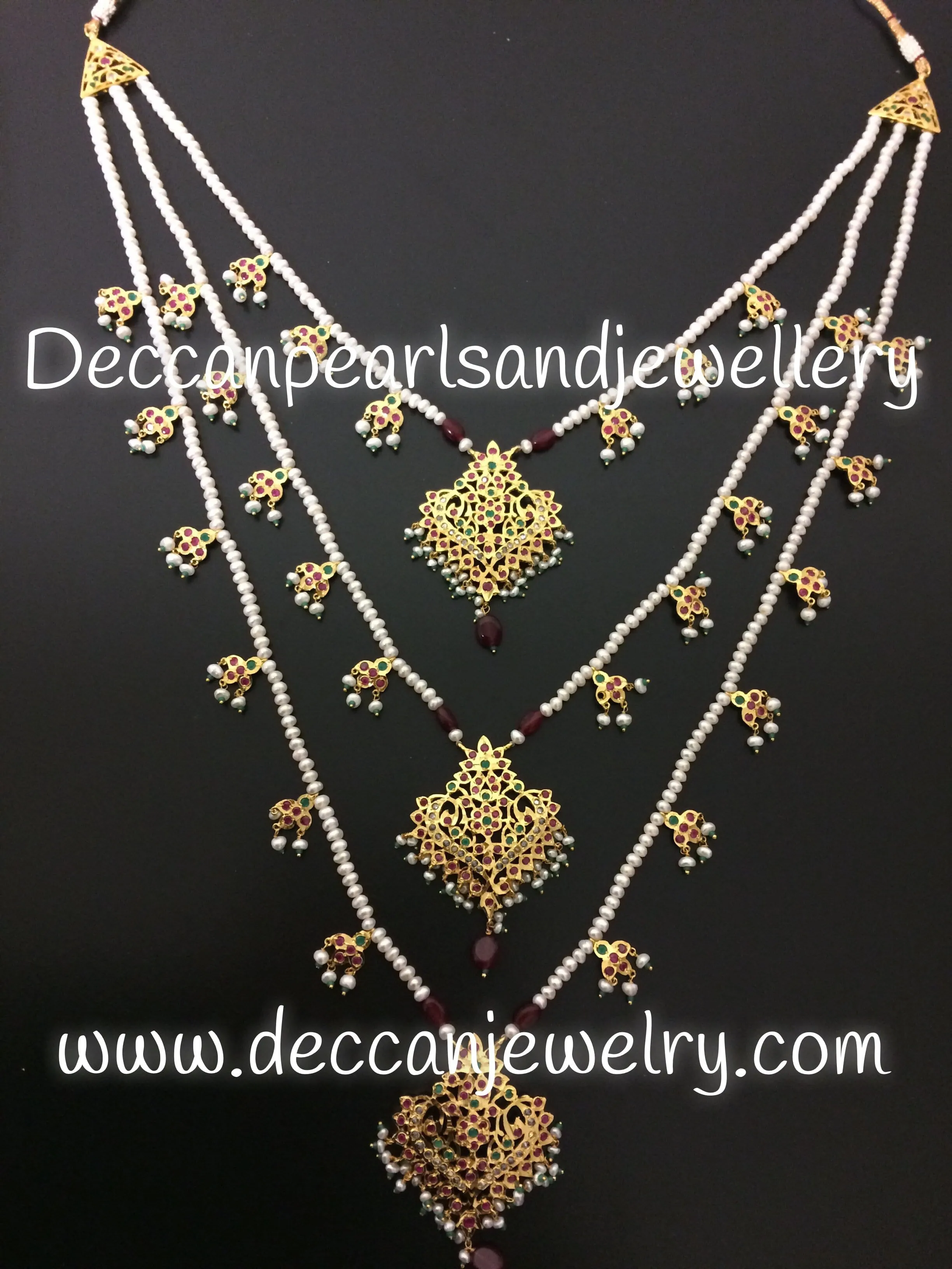 Afreen necklace set (SHIPS IN 3 WEEKS  )