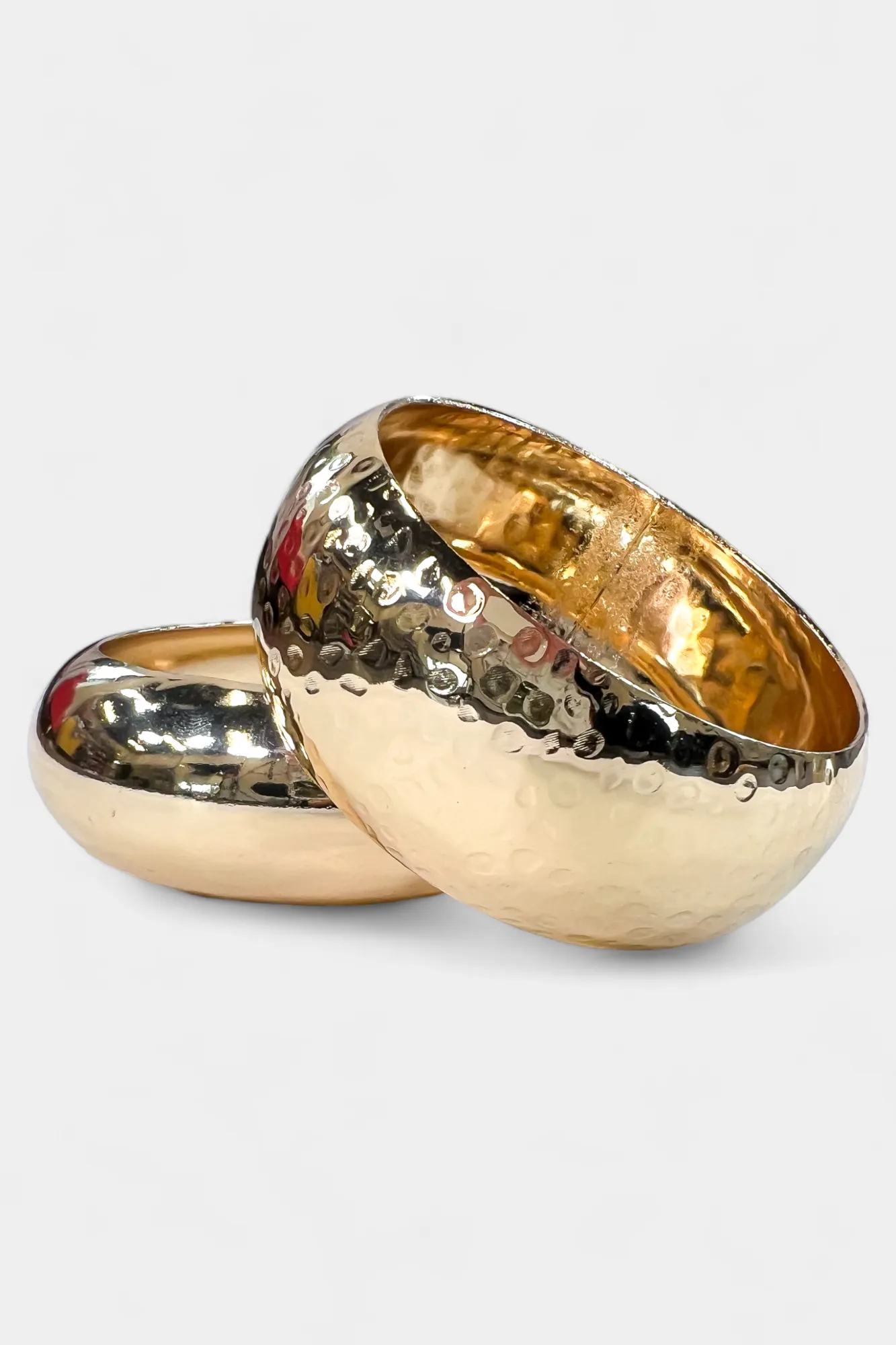 I recommend optimizing the title to Stylish Chunky Bangle Bracelets.