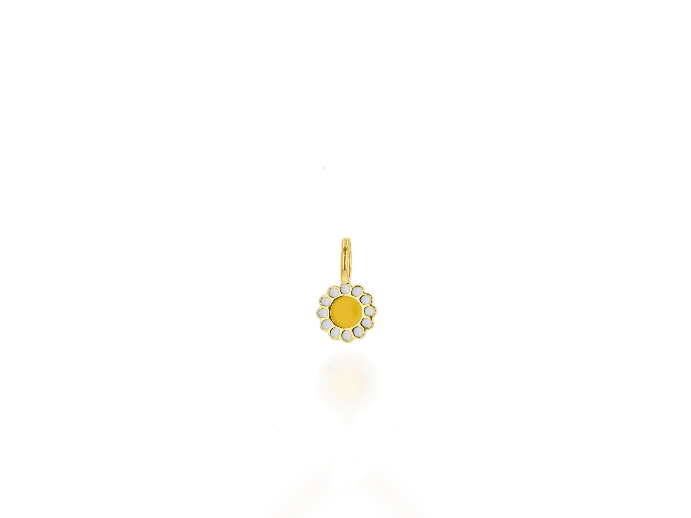 Enamel Daisy Charm Only