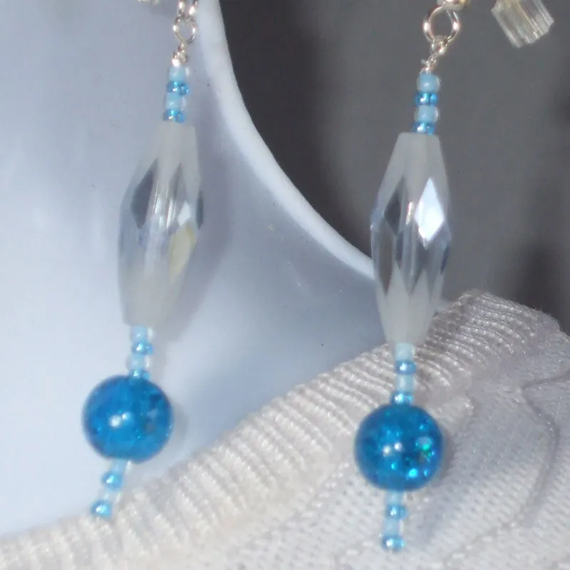 Kaimi Blue Bead Dangle Earrings