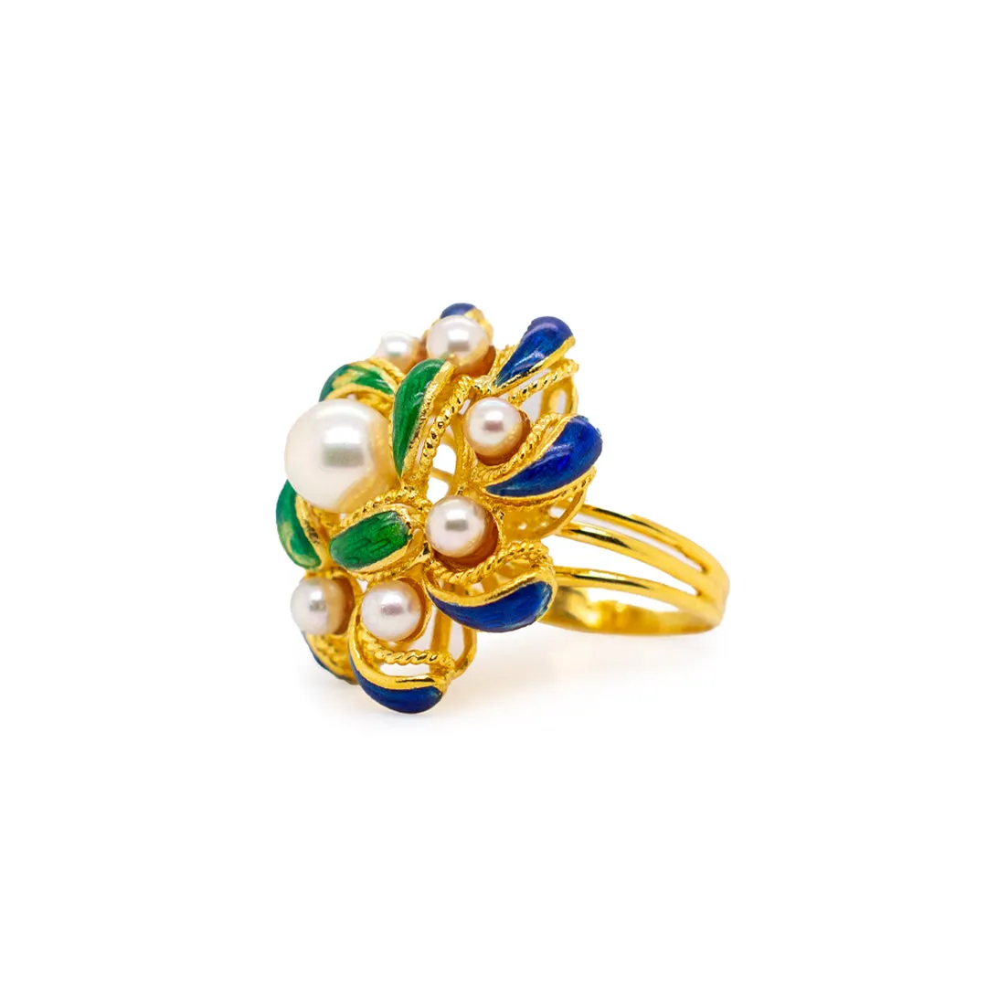 Ladies Vintage Cocktail Pearls Enamel 18K Yellow Gold Ring