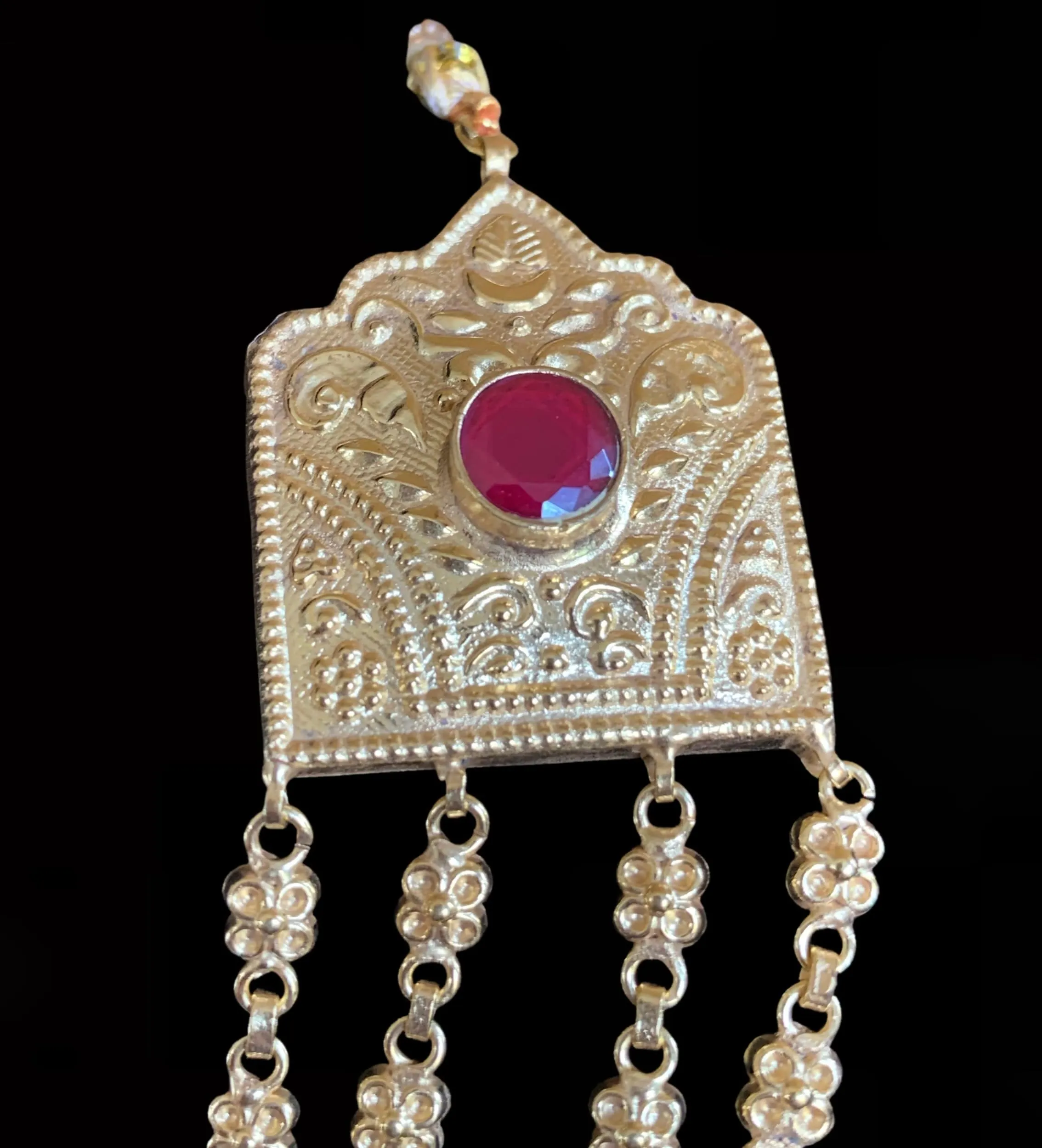 LN42 Chanda gold plated Rani haar with earrings tika (  READY TO SHIP)