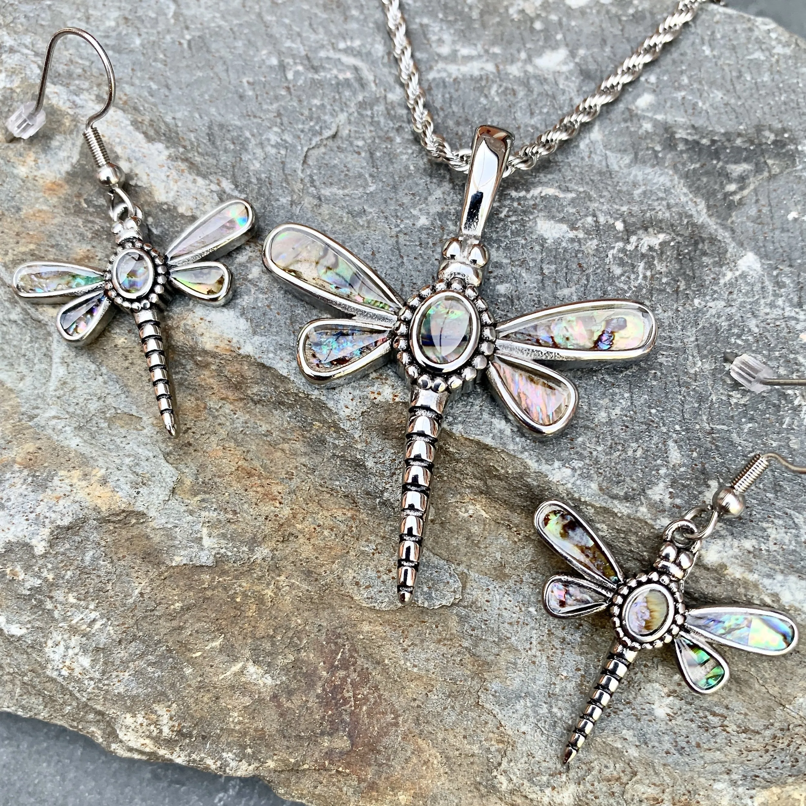 Sea Shell - Dragonfly Tear Drop Pendant - Rope Necklace - SK2557