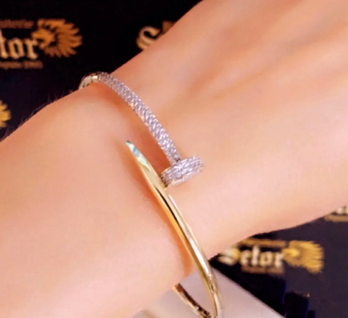 Serina bangle BB071