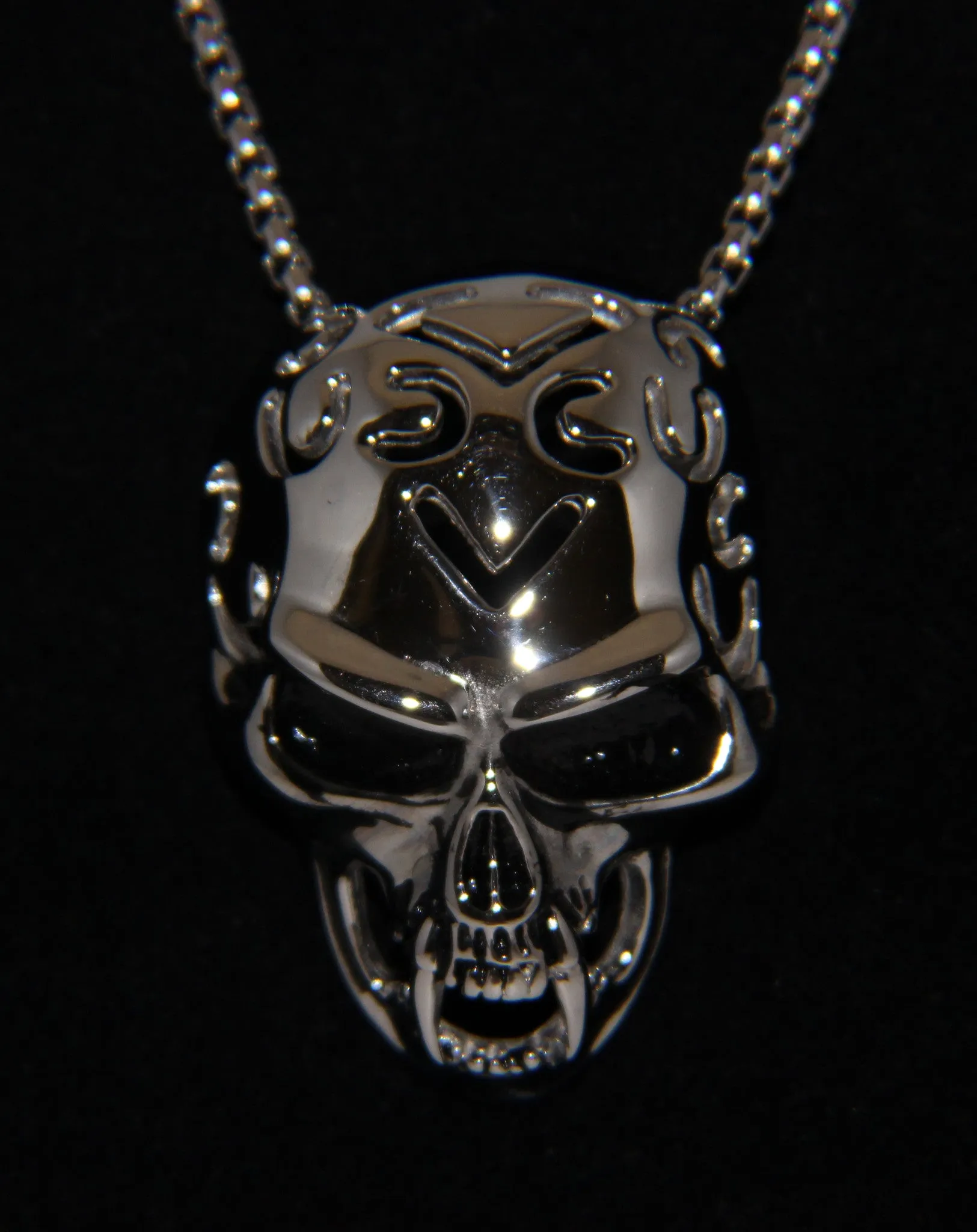 Stainless Steel Vampire Skull Pendant - UDINC0469