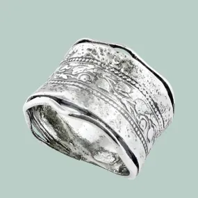 Sterling silver ring  Bohemian design floral vintage look rings